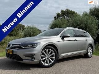 Volkswagen Passat Variant 1.4 TSI GTE Automaat / Camera / Trekhaak / Leder-Alcantara / Navi / Clima / Stoelverwarming / 17" Velgen
