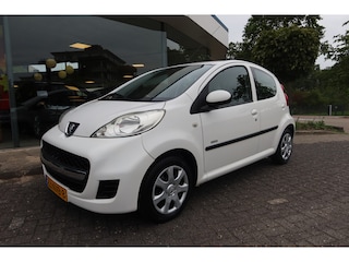 Peugeot 107 1.0-12V Millesim 200 5-DRS I AIRCO I ALL-SEASON UNIEK ! 27dkm !