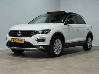 Volkswagen T-Roc 1.5 150pk TSI Sport Panoramadak Navigatie 30