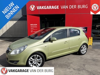 Opel Corsa 1.4-16V Cosmo Vol Automaat 12 mnd BOVAG garantie