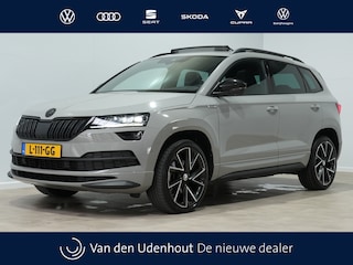 Skoda Karoq 1.5 150pk TSI ACT Sportline Business Panoramadak Camera Elektr. klep 122