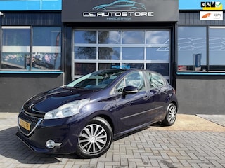 Peugeot 208 1.2 VTi Envy Airco navi Cruise Pdc Trekhaak Dealer onderhouden!!!