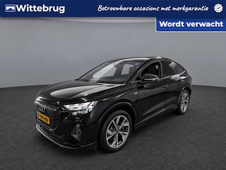 Audi Q4 40 S edition 77 kWh / Navigatie / App connect / Camera / Leder / Lichtermaal 20 inch /