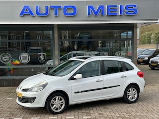 Renault Clio 1.2 TCE  Airco Cruise Panorama trekhaak NAP-Autopas Deze auto loop soms in nood ALLEEN VOOR HANDEL !
