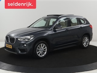 BMW X1 sDrive20i Centennial High Executive | Pano.Dak | Trekhaak | Stoelverwarming | Head-Up |