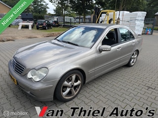 Mercedes-Benz C-klasse 180 K. Elegance