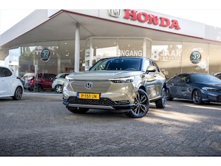 Honda HR-V 1.5 Full Hybrid Advance | NL auto | Volledig Dealeronderhouden | Afneembare Trekhaak | All Season banden | Navi | DAB | PDC v/a | Camera