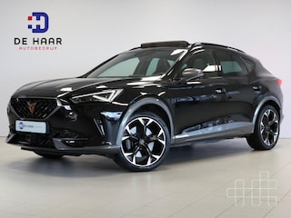 Cupra Formentor 1.4 TSI e-Hybrid VZ Performance - Pano - Trekhaak - Memory