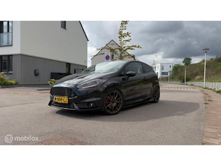Ford Fiesta ST 1.6| Milltek | Maxton | Carbon | Pops & Bangs