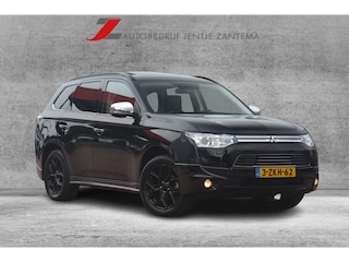 Mitsubishi Outlander 2.0 PHEV Instyle+ | Navigatie | Schuifkantel-dak | Camera | Stoelverwarming | Airco | Cruise-control | NL auto!! | Trekhaak