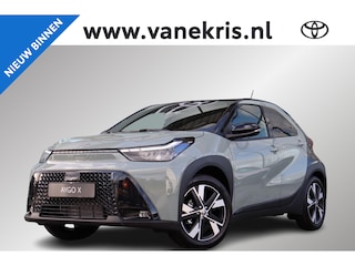 Toyota Aygo Hybrid 115 pulse Easy pack € 1.000 demo voordeel !