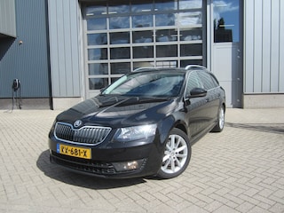 Skoda Octavia Combi 1.6 TDI Greenline Ambition Businessline