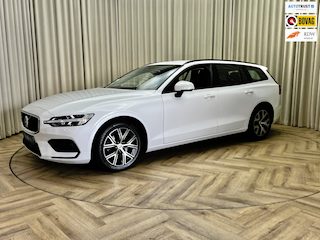 Volvo V60 2.0 B3 Essential | Automaat | 1e Eigenaar | Origineel Nederlands | Carplay | BTW Auto