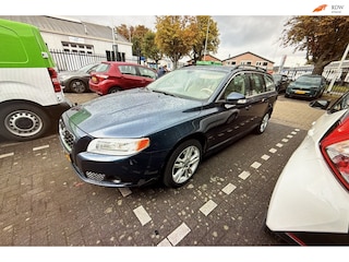 Volvo V70 2.0T Momentum automaat leder