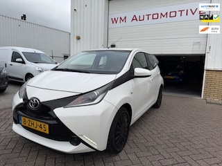 Toyota Aygo 1.0 VVT-i x-play AIRCO APK T/M 12-9-2027