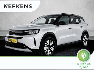 Opel Frontera EV Electric GS 44 kWh 113 pk | Navigatie | Achteruitrijcamera | Parkeersensoren Voor en Achter | Voorstoelen Verwarmd | Luxe Stoffen Bekleding | LED Koplampen | Dodehoek Detectie | 17" Lichtmetalen Velgen | Apple Carplay/Android Auto |