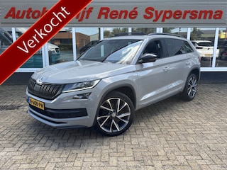 Skoda Kodiaq 1.5 TSI Sportline Business 7p. | Trekhaak | Pano | Sfeerverlichting | Apple Carplay | Stoelverwarming