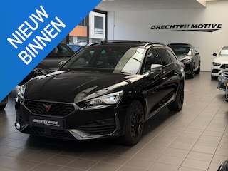 Cupra Leon 1.4 e-Hybrid VZ Performance / pano / camera /