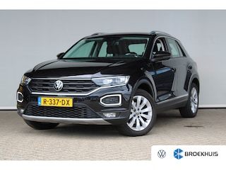 Volkswagen T-Roc 1.5 TSI Sport Business R | Trekhaak | Adaptieve cruise control | Stoel & stuurverwarming | Dode-hoekdetectie |