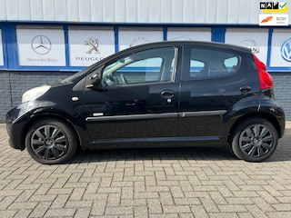 Peugeot 107 1.0-12V AUTOMAAT 5DRS. 2011 67000KM 4995EU