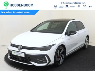 Volkswagen Golf 1.5 eHybrid GTE | SoH 98% | Panoramadak | Trekhaak | Lederen bekleding 'Vienna' | Achteruitrijcamera | Adaptieve demping | Black Style | Head-up display | Stoel- en stuurwielverwarming |