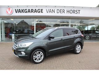 Ford Kuga 1.5 150 pk EcoBoost Titanium Mooie, chique en luxe Ford Kuga, hoge in- en uitstap ! Trekhaak, Climate Controle, Cruise Controle