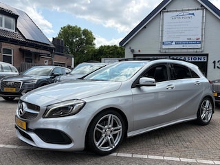 Mercedes-Benz A-klasse 180 80600KM!NAP/AMG-PAKKET/PANO/KEYLESS