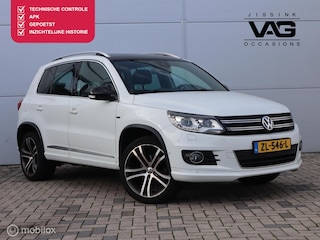Volkswagen Tiguan 2.0 TSI R Line 4Motion Trekhaak Pano LED Stoelverwarming
