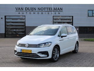 Volkswagen Touran 1.6 TDI SCR Highline Business R 7p / Automaat / N.A.P.