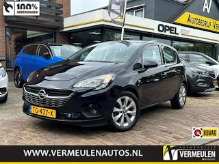Opel Corsa 1.4 90PK Favourite + 16"/ Navi/ Cruise/ CarPlay/ NL auto