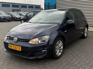 Volkswagen Golf 1.0 TSI Connected Series