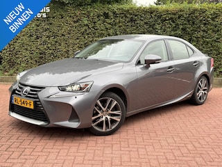 Lexus IS 300h Facelift (Nw beurt + nw HHC!) Xenon