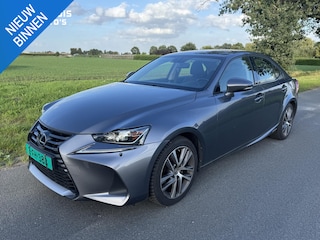 Lexus IS 300h Facelift (Nw beurt + nw HHC!) Xenon