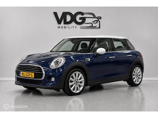 Mini Cooper 5-Deurs 1.5 Chili Serious Business