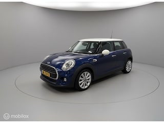 Mini Cooper 5-Deurs 1.5 Chili Serious Business
