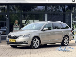 Skoda Octavia Combi 1.0 TSI Greentech Style Business | Keyless | Carplay | Clima | Stoelverwarming | Leder