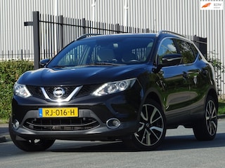 Nissan Qashqai 1.2 Connect Edition PANORAMA & FULL OPTIONS
