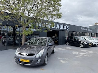 Hyundai i20 1.4i i-Motion/ automaat/airco/NAP/1e eigenaar/dealer onderhouden/6 maanden garantie