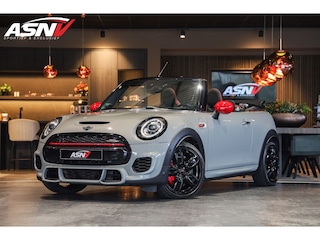 Mini Mini/Clubman/Cabrio Cabrio 2.0 Chili, 231 PK, JCW/Sport/Seats, Head/Up, Adapt.Cruise/Control, DAB, Navigatie, Org. NL, 57DKM!!