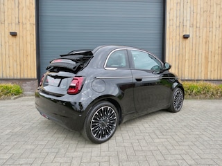 Fiat 500 La Prima cabrio 42 kWh *Carplay *Luxe uitv *Leder