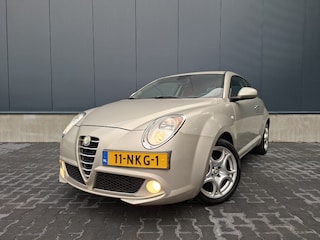 Alfa Romeo Mito 1.4 Centenario | Lederen bekleding | All seasonbanden | NAP | Onderhoudsboekjes |