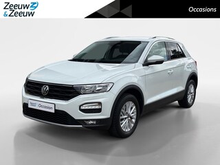 Volkswagen T-Roc 110PK TSI Style | Trekhaak 1300KG Trekgewicht | Navigatie | Cruise Control Adaptief | Climate Control | Camera | Parkeersensoren | Lichtmetalen Velgen | Armsteun |