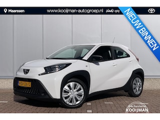 Toyota Aygo 1.0 VVT-i MT Play / Camera / Apple Carplay & Android Auto / DAB /