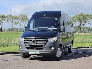 Mercedes-Benz Sprinter 317 L2H2 RWD Mbux AC