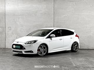 Ford Focus 2.0 EcoBoost ST-2