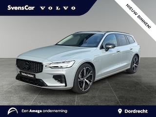 Volvo V60 2.0 T6 Plug-in hybrid AWD Plus Dark | Panoramadak | Trekhaak | 360 graden camera | 19" velgen | Stuur- en stoelverwarming