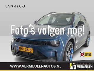 Lynk & Co 01 261PK Plug-in Hybrid Automaat Black Edition + 20''/ Navi/ Clima/ Ad.Cruise/ Panorama/ Camera/ Winterpakket/ Full-LED/ Infinity/ NL auto