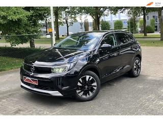 Opel Grandland X 1.2 Turbo Elegance
