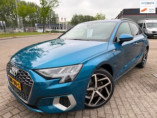 Audi A3 SPORTBACK 2021 30 TFSI HYBRID S edition LED CARPLAY 18-INCH NAP