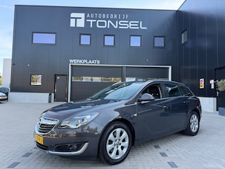 Opel Insignia Sports Tourer 1.6 T Edition / Trekhaak / Camera / Cruise / Climate / 17" Inch LMV